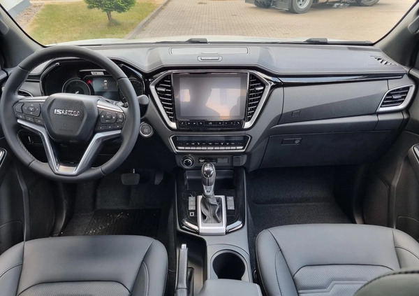 Isuzu D-Max cena 196800 przebieg: 7, rok produkcji 2023 z Nowa Ruda małe 37